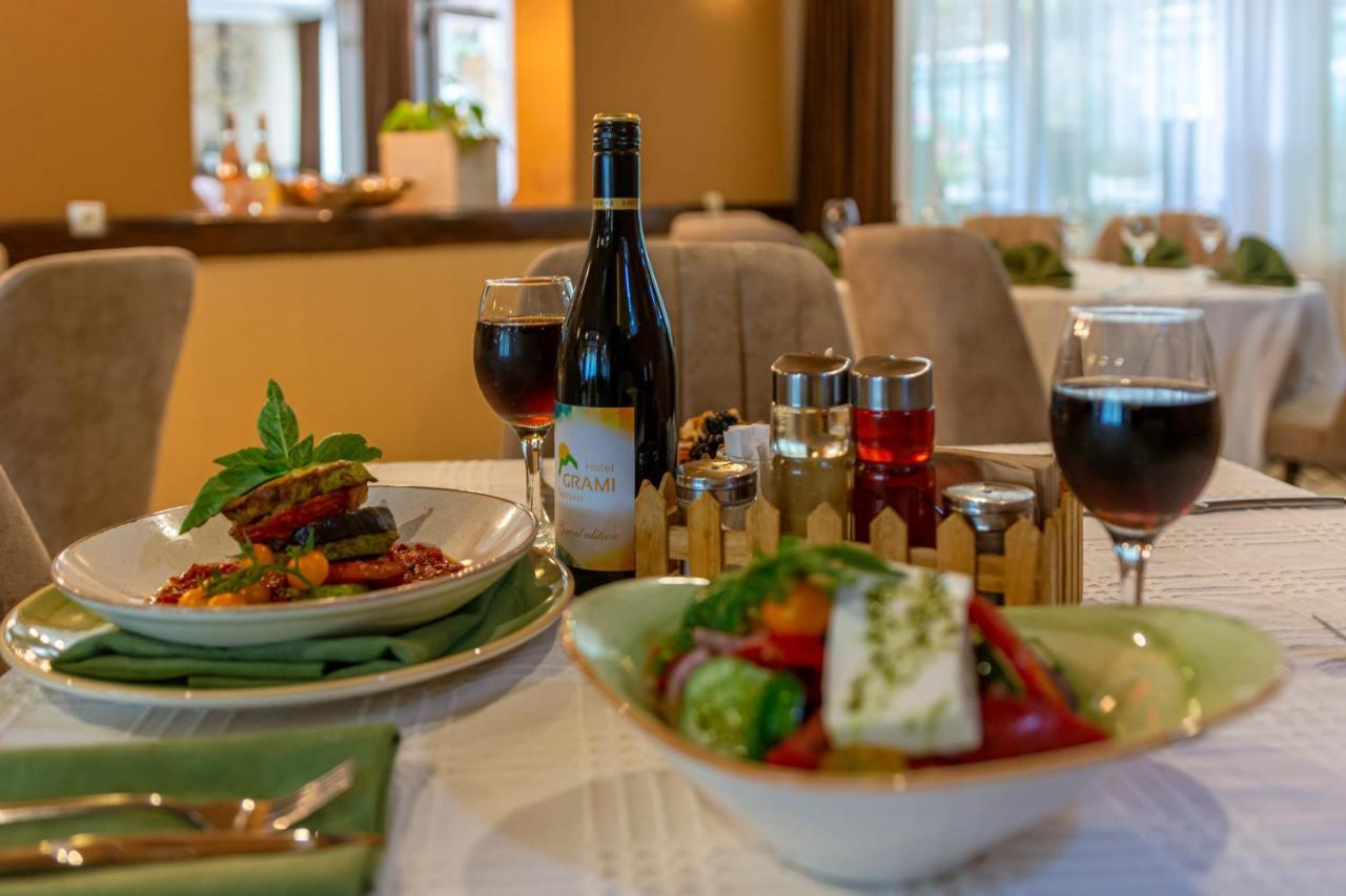 Grami Hotel Bansko Ngoại thất bức ảnh